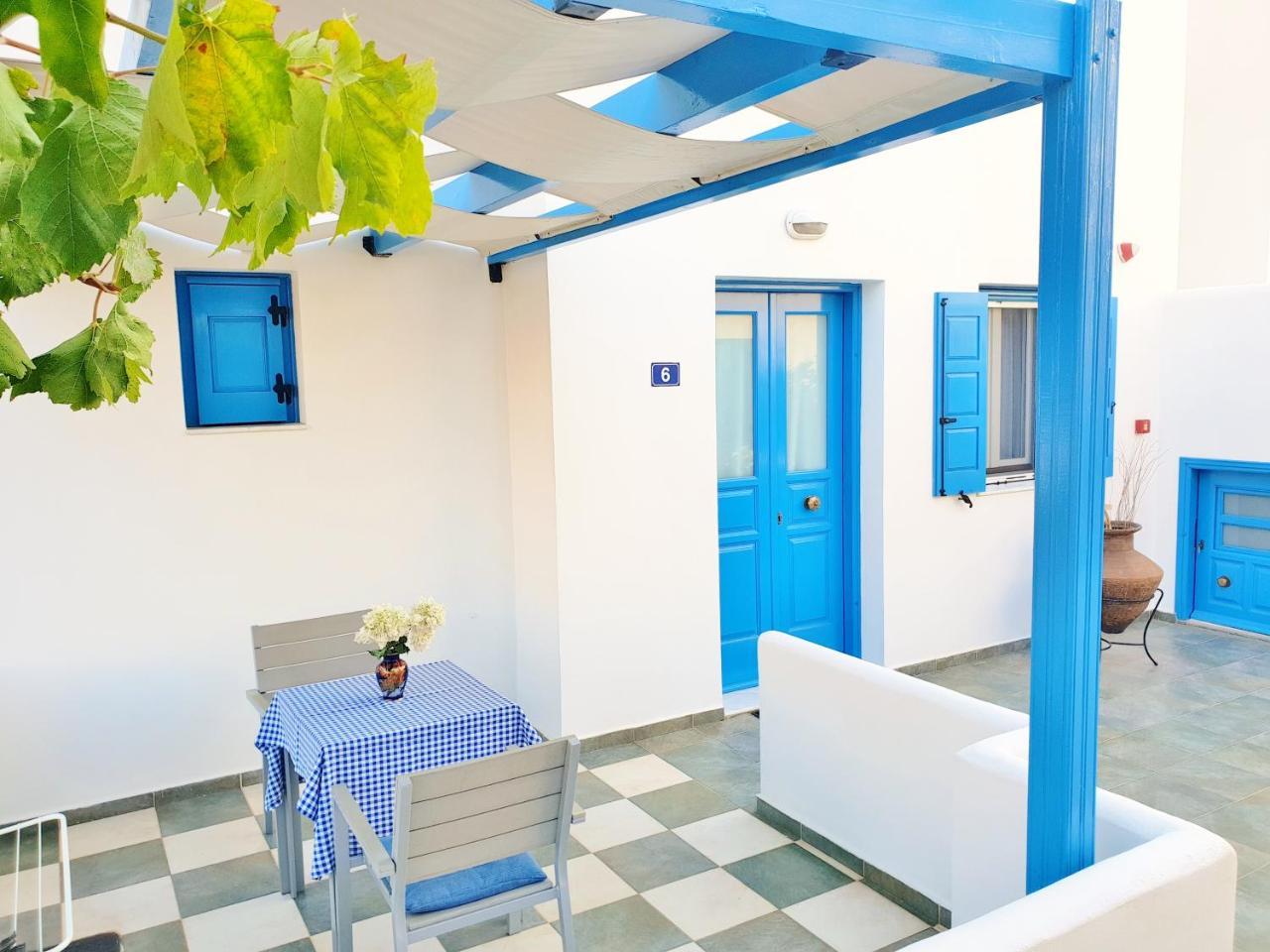 Dream Island Hotel Livadia  エクステリア 写真